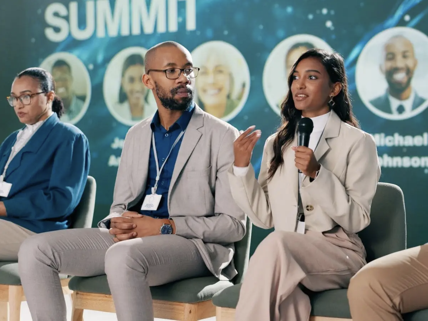 Relations publiques et communication digitale — panel professionnel